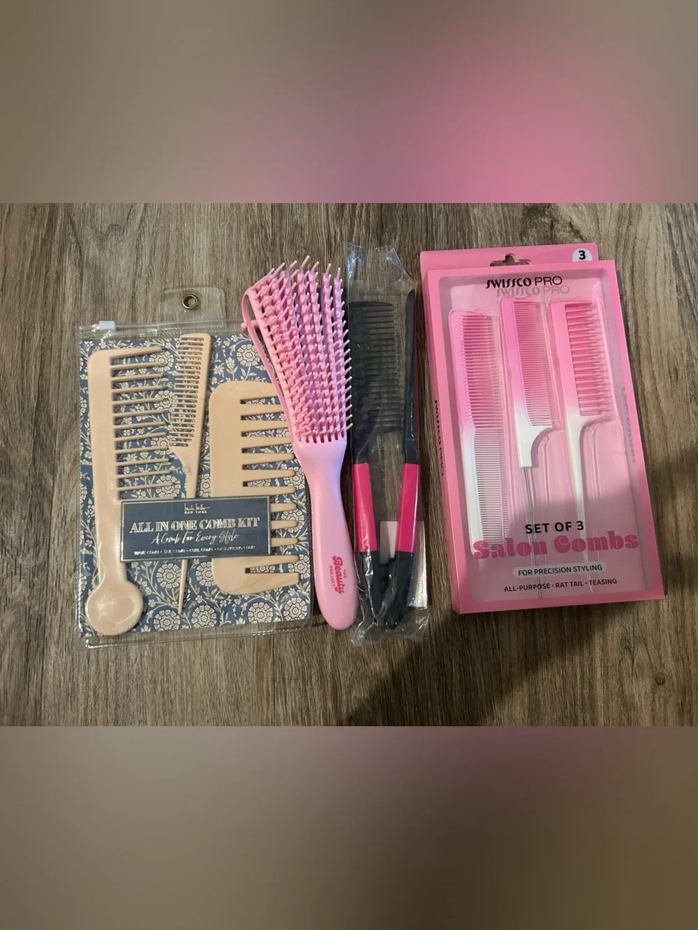 Hairstyling combs and brush new